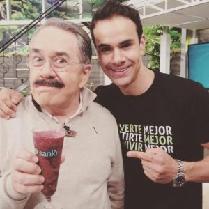 11095476_908366699210091_487739456269440409_n